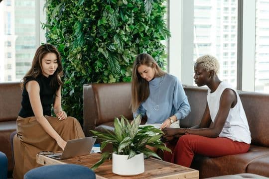 Office Interior Design Trends For 2019 – Innovative, Relaxing